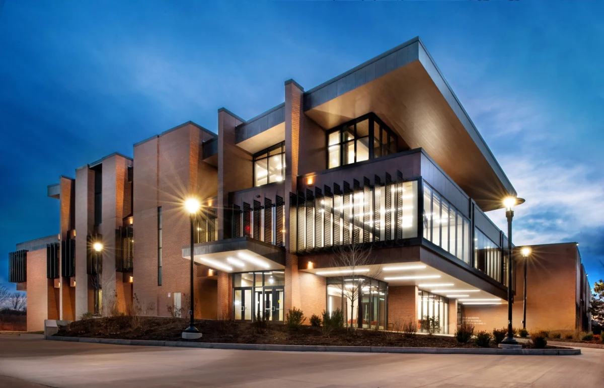 Bridging Theory and Practice: The World Sustainable Hospitality Alliance and Saunders College of Business Forge Strategic Sustainability Partnership