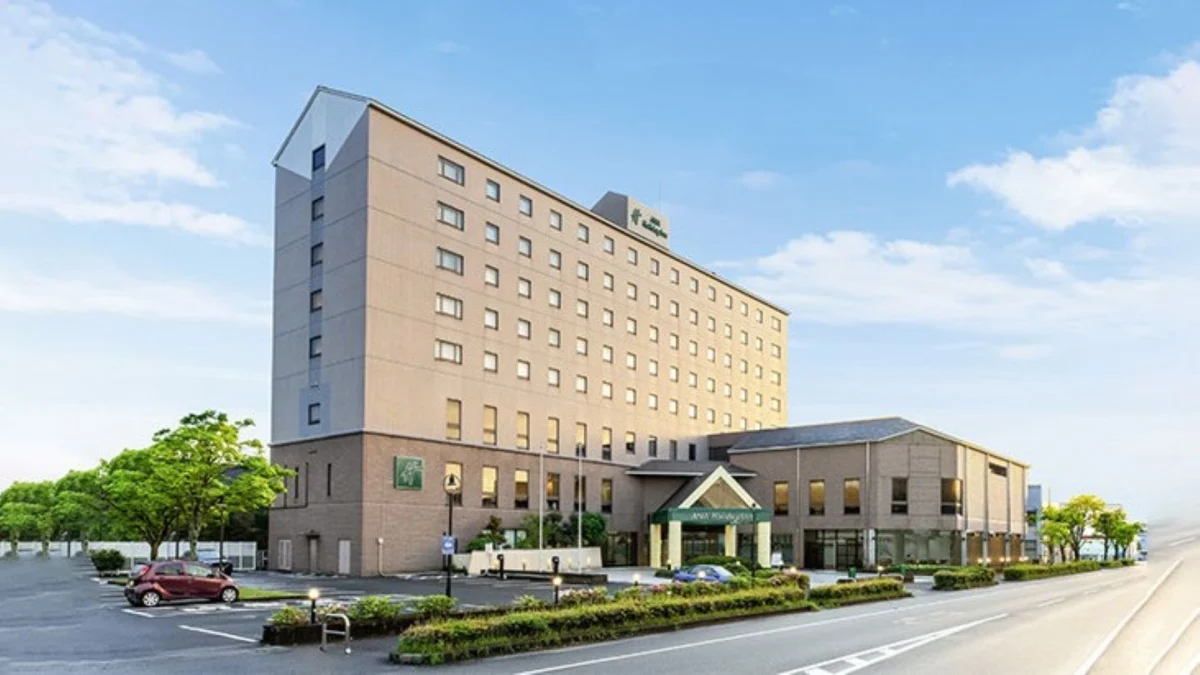 IHG Hotels & Resorts Marks Significant Expansion in Japan with Dual ANA Holiday Inn Openings