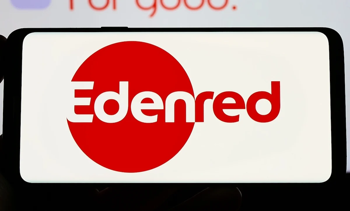 Edenred’s “Amplify 25-28” Strategy Yields Early Dividends Amid Global Regulatory Headwinds