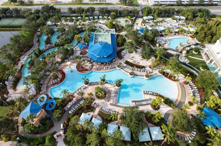 Hilton and ResortPass Ink Three-Year Expansion: Redefining the Hotel Experience Beyond the Overnight Stay