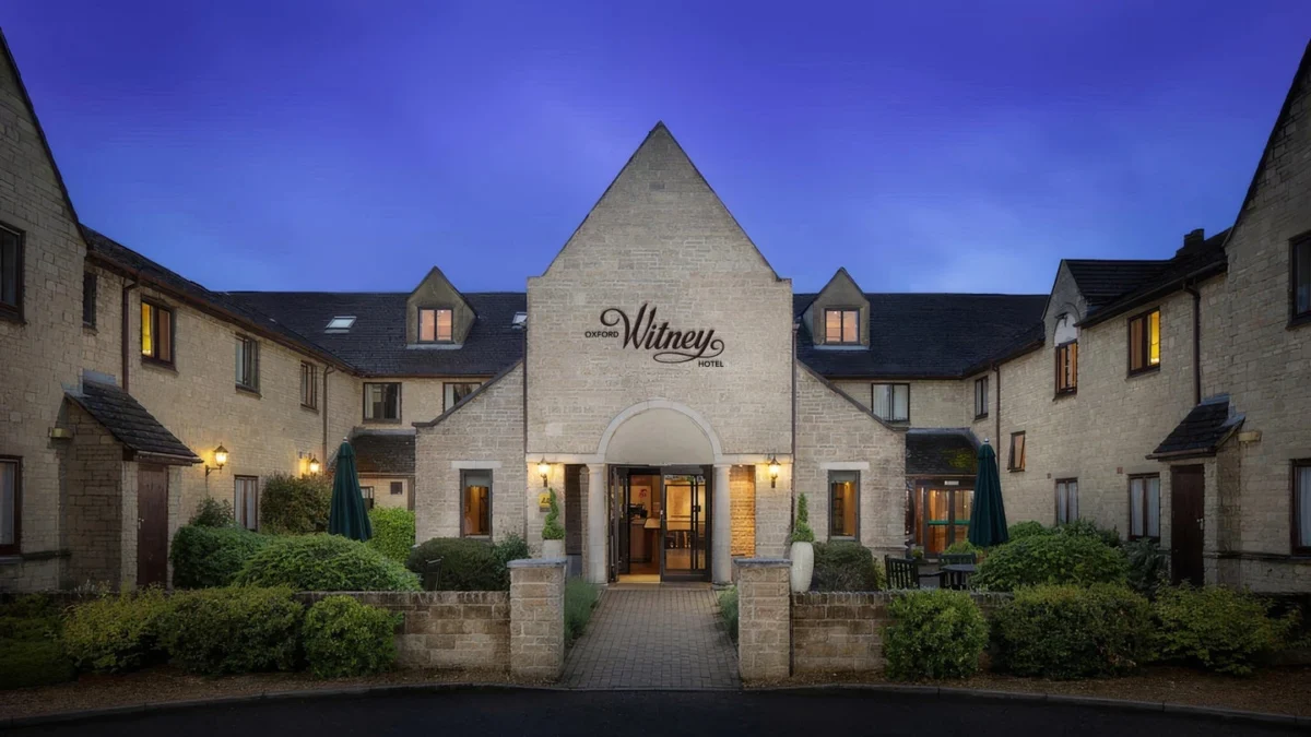 JdV by Hyatt Makes UK Debut with Oxford Witney Hotel in Strategic Expansion