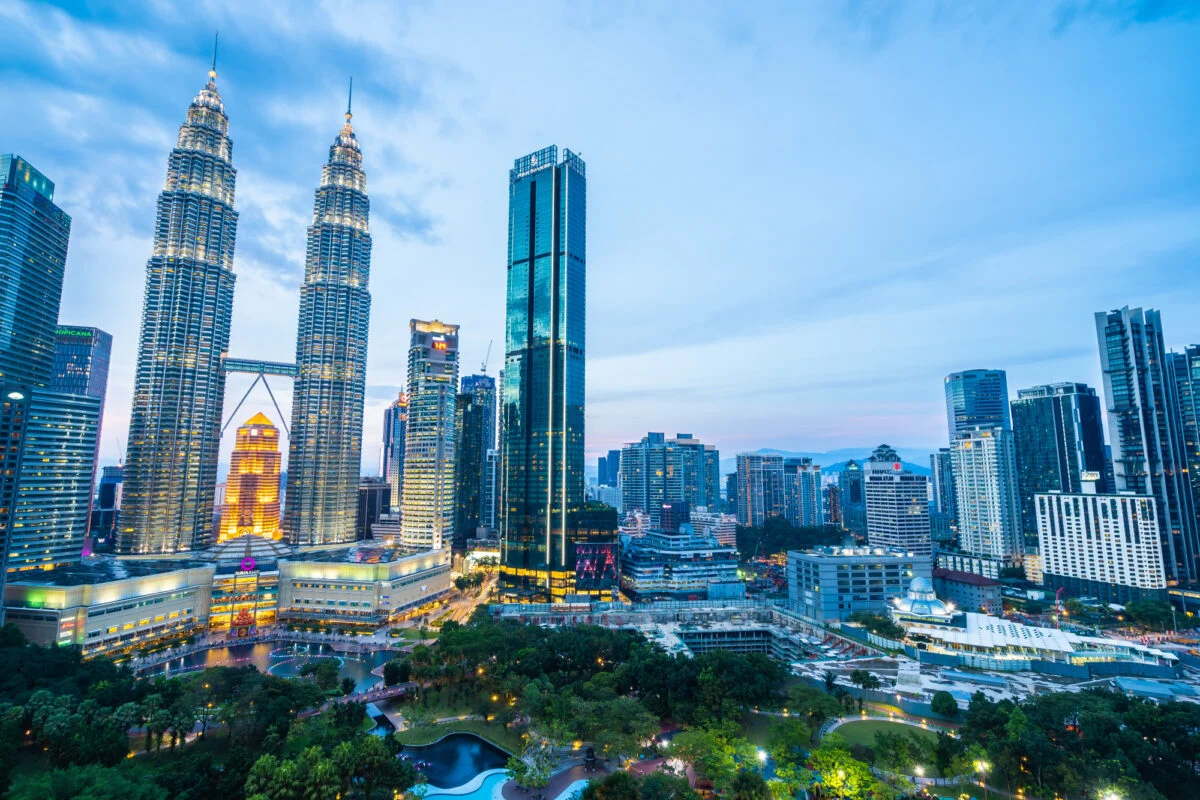 Southeast Asia’s Tourism Under Threat as Haze Chokes Skies Ahead of Peak Season