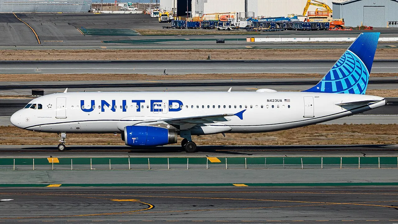 United Airlines Bets Big on Starlink: A Differentiating Force in the Skies